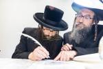 חגיגת הכנסת ספר תורה  להיכל ישיבת עסק התורה  ע"י הרבני הנגיד הרה"ח רבי יואל פליישמאן שליט"א פטרון הישיבה ונדבן הספר  בהשתתפות אדמור"י ורבני העיר שליט"א, מרביצי תורה ותלמידי הישיבה
