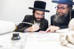 חגיגת הכנסת ספר תורה  להיכל ישיבת עסק התורה  ע"י הרבני הנגיד הרה"ח רבי יואל פליישמאן שליט"א פטרון הישיבה ונדבן הספר  בהשתתפות אדמור"י ורבני העיר שליט"א, מרביצי תורה ותלמידי הישיבה