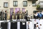 חגיגת הכנסת ספר תורה  להיכל ישיבת עסק התורה  ע"י הרבני הנגיד הרה"ח רבי יואל פליישמאן שליט"א פטרון הישיבה ונדבן הספר  בהשתתפות אדמור"י ורבני העיר שליט"א, מרביצי תורה ותלמידי הישיבה