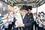 חגיגת הכנסת ספר תורה  להיכל ישיבת עסק התורה  ע"י הרבני הנגיד הרה"ח רבי יואל פליישמאן שליט"א פטרון הישיבה ונדבן הספר  בהשתתפות אדמור"י ורבני העיר שליט"א, מרביצי תורה ותלמידי הישיבה