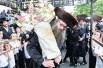 חגיגת הכנסת ספר תורה  להיכל ישיבת עסק התורה  ע"י הרבני הנגיד הרה"ח רבי יואל פליישמאן שליט"א פטרון הישיבה ונדבן הספר  בהשתתפות אדמור"י ורבני העיר שליט"א, מרביצי תורה ותלמידי הישיבה