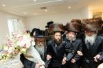 חגיגת הכנסת ספר תורה  להיכל ישיבת עסק התורה  ע"י הרבני הנגיד הרה"ח רבי יואל פליישמאן שליט"א פטרון הישיבה ונדבן הספר  בהשתתפות אדמור"י ורבני העיר שליט"א, מרביצי תורה ותלמידי הישיבה