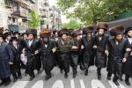 חגיגת הכנסת ספר תורה  להיכל ישיבת עסק התורה  ע"י הרבני הנגיד הרה"ח רבי יואל פליישמאן שליט"א פטרון הישיבה ונדבן הספר  בהשתתפות אדמור"י ורבני העיר שליט"א, מרביצי תורה ותלמידי הישיבה