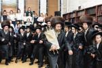 חגיגת הכנסת ספר תורה  להיכל ישיבת עסק התורה  ע"י הרבני הנגיד הרה"ח רבי יואל פליישמאן שליט"א פטרון הישיבה ונדבן הספר  בהשתתפות אדמור"י ורבני העיר שליט"א, מרביצי תורה ותלמידי הישיבה