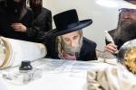 חגיגת הכנסת ספר תורה  להיכל ישיבת עסק התורה  ע"י הרבני הנגיד הרה"ח רבי יואל פליישמאן שליט"א פטרון הישיבה ונדבן הספר  בהשתתפות אדמור"י ורבני העיר שליט"א, מרביצי תורה ותלמידי הישיבה
