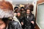 חגיגת הכנסת ספר תורה  להיכל ישיבת עסק התורה  ע"י הרבני הנגיד הרה"ח רבי יואל פליישמאן שליט"א פטרון הישיבה ונדבן הספר  בהשתתפות אדמור"י ורבני העיר שליט"א, מרביצי תורה ותלמידי הישיבה