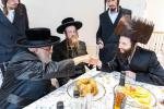 חגיגת הכנסת ספר תורה  להיכל ישיבת עסק התורה  ע"י הרבני הנגיד הרה"ח רבי יואל פליישמאן שליט"א פטרון הישיבה ונדבן הספר  בהשתתפות אדמור"י ורבני העיר שליט"א, מרביצי תורה ותלמידי הישיבה