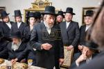 פולע גאלעריע: הנגיד ר' אברהם יודא גאלדבערגער הי"ו קויפט אפ בנין הענדל מרים מיט א נדבה פון צען מיליאן דאלער - בראשות כ"ק אדמו"ר מסאטמאר שליט"א.