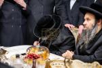 פולע גאלעריע: הנגיד ר' אברהם יודא גאלדבערגער הי"ו קויפט אפ בנין הענדל מרים מיט א נדבה פון צען מיליאן דאלער - בראשות כ"ק אדמו"ר מסאטמאר שליט"א.