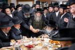 פולע גאלעריע: הנגיד ר' אברהם יודא גאלדבערגער הי"ו קויפט אפ בנין הענדל מרים מיט א נדבה פון צען מיליאן דאלער - בראשות כ"ק אדמו"ר מסאטמאר שליט"א.