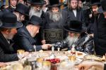 פולע גאלעריע: הנגיד ר' אברהם יודא גאלדבערגער הי"ו קויפט אפ בנין הענדל מרים מיט א נדבה פון צען מיליאן דאלער - בראשות כ"ק אדמו"ר מסאטמאר שליט"א.
