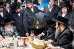 פולע גאלעריע: הנגיד ר' אברהם יודא גאלדבערגער הי"ו קויפט אפ בנין הענדל מרים מיט א נדבה פון צען מיליאן דאלער - בראשות כ"ק אדמו"ר מסאטמאר שליט"א.