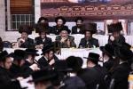 דאפעלטע שבע ברכות דורך תלמידי ישיבה קטנה "עסק התורה" וויליאמסבורג   החתן בן הראש ישיבה שליט"א און החתן איידעם פונעם מנהל שליט"א
