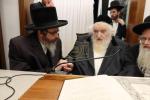 בחורי ישיבות באזוכן ביי כ"ק גאב"ד ירושלים שליט"א 