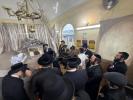 פולע ווידיאוס פון מעמד שווערע קוויטלעך בראשות כ"ק אדמו"ר מקרעטשניף כפר עטה שליט"א אין בישטינא