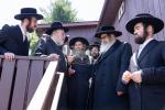 הערליכער מסיבת לחיים וחתימת שטר אויף א בור טבילה אינעם נייעם ביהמ"ד הגדול אין קרית יטב לב
