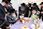 הערליכער מסיבת לחיים וחתימת שטר אויף א בור טבילה אינעם נייעם ביהמ"ד הגדול אין קרית יטב לב