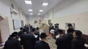 האחים האדמורי"ם מקרעטשניף סיגעט שליט"א אין בישטינא און נדבורנא