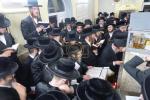 מסע הקודש "יזכור אהבתם" ע"י כ"ק אדמו"ר מקרעטשניף סיגעט שליט"א לציון של זקינו הרה"ק רבי מרדכי'לע מנדבורנא זי"ע בבישטינא ושבת קודש בליזענסק 