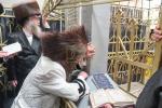מסע הקודש "יזכור אהבתם" ע"י כ"ק אדמו"ר מקרעטשניף סיגעט שליט"א לציון של זקינו הרה"ק רבי מרדכי'לע מנדבורנא זי"ע בבישטינא ושבת קודש בליזענסק 