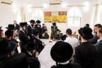 פולע גאלעריע: כ"ק אדמו"ר מקרעטשניף כפר עטה שליט"א אין בישטינא