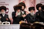 סעודת הודאה מוצאי שבת נחמו בראשות כ"ק אדמו"ר מסקולען שליט"א