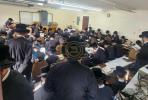  תשעה באב ביי כ"ק מרן אדמו"ר מצאנז קלויזענבורג שליט"א במעון קדשו נעבן מחנות צאנז קלויזענבורג אין  וואדבורן