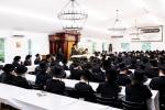 כ"ק אדמו"ר מסאטמאר שליט"א באזוכט אין ישיבה קטנה אין בארא פארק 