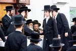 כ"ק אדמו"ר מסאטמאר שליט"א באזוכט אין ישיבה קטנה אין בארא פארק 