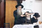כ"ק אדמו"ר מסאטמאר שליט"א באזוכט אין ישיבה קטנה אין בארא פארק 
