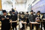 געהויבענע עצרת תפילה ביים ציון פונעם תנא הקדוש רבי מאיר בעל הנס זי"ע אין דעם מסוגל'דיגן טאג חמשה עשר באב.