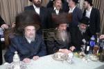 הגה"צ ר' יעקב  מאיר שעכטער שליט"א אין קרית ספר ביי די שמחת הבר מצוה פון זיין אייניקל.
