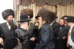 הגה"צ ר' יעקב  מאיר שעכטער שליט"א אין קרית ספר ביי די שמחת הבר מצוה פון זיין אייניקל.