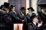 פולע גאלעריע: שמחת התנאים לבן הגה"צ רבי שלום טייטלבוים שליט"א חתן הגה"צ ראש ישיבת סאטמאר בני ברק שליט"א מיט די טאכטער פון הגה"צ רבי שלמה רובין שליט"א אבד"ק ציעשנוב קרית יואל פארגעקומען אין קרית יואל