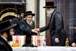 פולע גאלעריע: שמחת התנאים לבן הגה"צ רבי שלום טייטלבוים שליט"א חתן הגה"צ ראש ישיבת סאטמאר בני ברק שליט"א מיט די טאכטער פון הגה"צ רבי שלמה רובין שליט"א אבד"ק ציעשנוב קרית יואל פארגעקומען אין קרית יואל