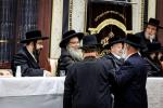 פולע גאלעריע: שמחת התנאים לבן הגה"צ רבי שלום טייטלבוים שליט"א חתן הגה"צ ראש ישיבת סאטמאר בני ברק שליט"א מיט די טאכטער פון הגה"צ רבי שלמה רובין שליט"א אבד"ק ציעשנוב קרית יואל פארגעקומען אין קרית יואל