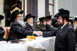 פולע גאלעריע: שמחת התנאים לבן הגה"צ רבי שלום טייטלבוים שליט"א חתן הגה"צ ראש ישיבת סאטמאר בני ברק שליט"א מיט די טאכטער פון הגה"צ רבי שלמה רובין שליט"א אבד"ק ציעשנוב קרית יואל פארגעקומען אין קרית יואל