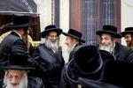 פולע גאלעריע: שמחת התנאים לבן הגה"צ רבי שלום טייטלבוים שליט"א חתן הגה"צ ראש ישיבת סאטמאר בני ברק שליט"א מיט די טאכטער פון הגה"צ רבי שלמה רובין שליט"א אבד"ק ציעשנוב קרית יואל פארגעקומען אין קרית יואל