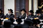 פולע גאלעריע: שמחת התנאים לבן הגה"צ רבי שלום טייטלבוים שליט"א חתן הגה"צ ראש ישיבת סאטמאר בני ברק שליט"א מיט די טאכטער פון הגה"צ רבי שלמה רובין שליט"א אבד"ק ציעשנוב קרית יואל פארגעקומען אין קרית יואל