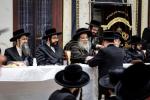 פולע גאלעריע: שמחת התנאים לבן הגה"צ רבי שלום טייטלבוים שליט"א חתן הגה"צ ראש ישיבת סאטמאר בני ברק שליט"א מיט די טאכטער פון הגה"צ רבי שלמה רובין שליט"א אבד"ק ציעשנוב קרית יואל פארגעקומען אין קרית יואל