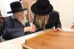 דערהויבענער מעמד דורך מוסד הקדוש קרן הצלה  פארגעקומען דעם פארגאנגענעם דאנערשטאג אינעם מעון קודש פון כ"ק גאב"ד ירושלים שליט"א