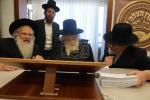 דערהויבענער מעמד דורך מוסד הקדוש קרן הצלה  פארגעקומען דעם פארגאנגענעם דאנערשטאג אינעם מעון קודש פון כ"ק גאב"ד ירושלים שליט"א