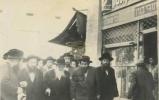 חלק ב' היסטארישע בילדער לכבוד די יארצייט פון הרה"ק מסאטמאר זי"ע.