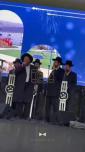 א פייערליכע מעמד הנחת האבן הפינה איז אפגעהאלטן געווארן אויפן צוקונפטיגן שטח פונעם בנין הכולל "ברכת אברהם" אויף סילווער לעיק ראוד אין וואודרידזש.