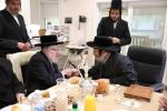 הערליכע מעמד חתימת שטרות בבית הרבני הנגיד מו"ה אברהם ווידער שליט"א