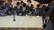 הגאון ר' דוב לאנדא שליט"א  אין א היסטארישן באזוך ביי כ"ק אדמו"ר מבעלזא שליט"א