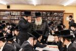 כ"ק אדמו"ר מבאבוב שליט"א באזוכט אין מחנה שלוה