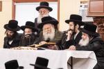 כ"ק אדמו"ר מבאבוב שליט"א באזוכט אין מחנה שלוה