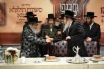 מסיבה ותבנהו מהרה לטובת ביהמ"ד החדש יסב לב דסאטמאר שכונת 306 - מאנסי בראשות כ"ק אדמו"ר מסאטמאר שליט"א 