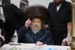 שמחת הבר מצוה פון א אור אייניקל הרה"ק רבי יעקב מאיר שעכטער שליט"א.